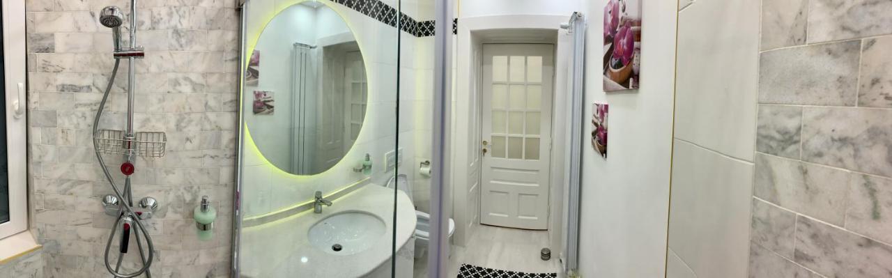 Victoria Luxury Apartment 11 بوخارست المظهر الخارجي الصورة